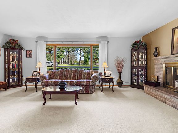 4th image of 5301 Orchard Ave