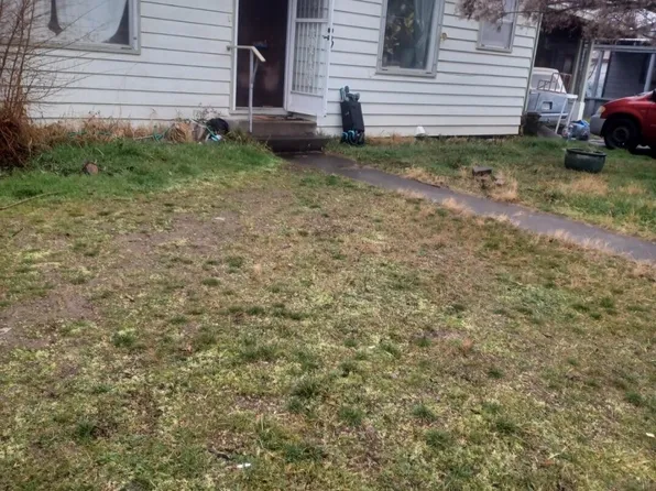 1826 W Lakeside, Moses Lake, WA 98837