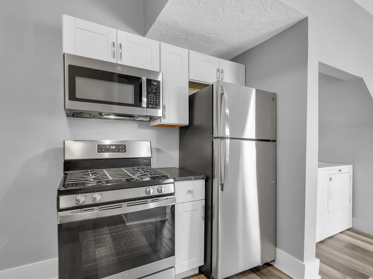 1 bed, 525 sqft, $1,275 — Photo 3