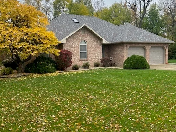 422 Fox Creek Ln, Princeton, IL 61356