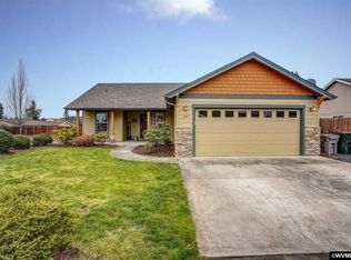 707 E Milton St, Lebanon, OR 97355