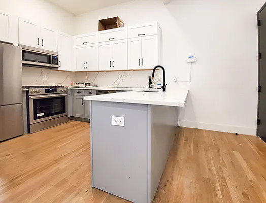 Rented by Citified Realty Group LLC | media 11