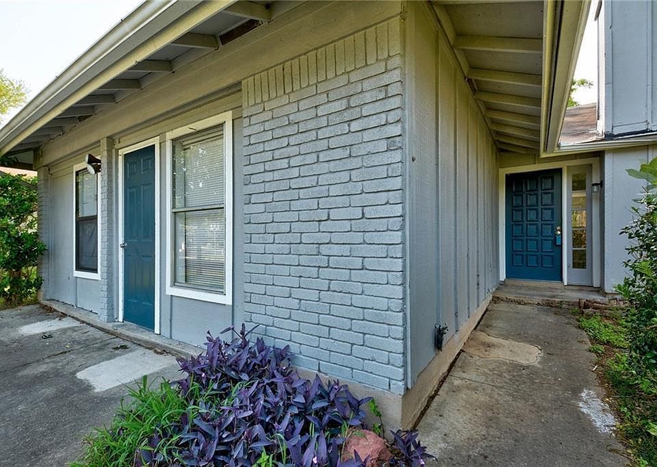 1st image of 7003 Towering Oaks Dr