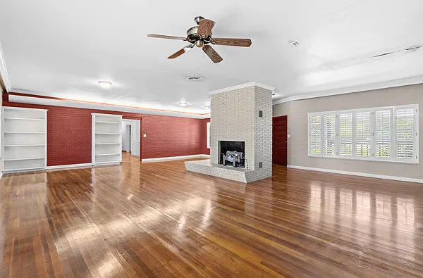 816 Country Club Dr — Photo 8