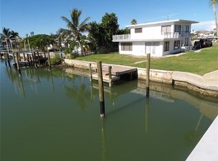 497 Normandy Rd, Madeira Beach, FL 33708