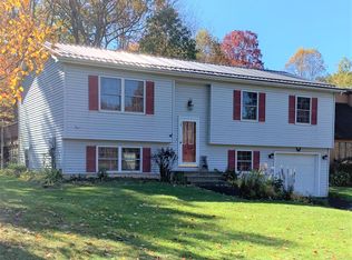 12 Stream View Ct, Mountain Top, PA 18707