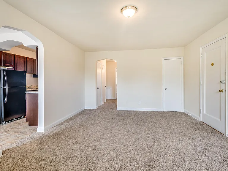 1523 28th St SE #303 — Photo 12