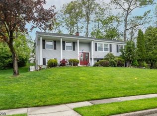 12 Marlo Rd, Wayne, NJ 07470