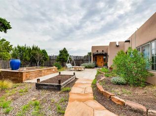 6 Del Charro Rd, Lamy, NM 87540