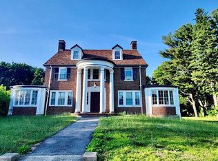37 Harrison St, Taunton, MA 02780