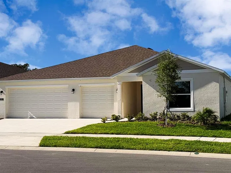 2831 Pioneer Trl — Photo 1