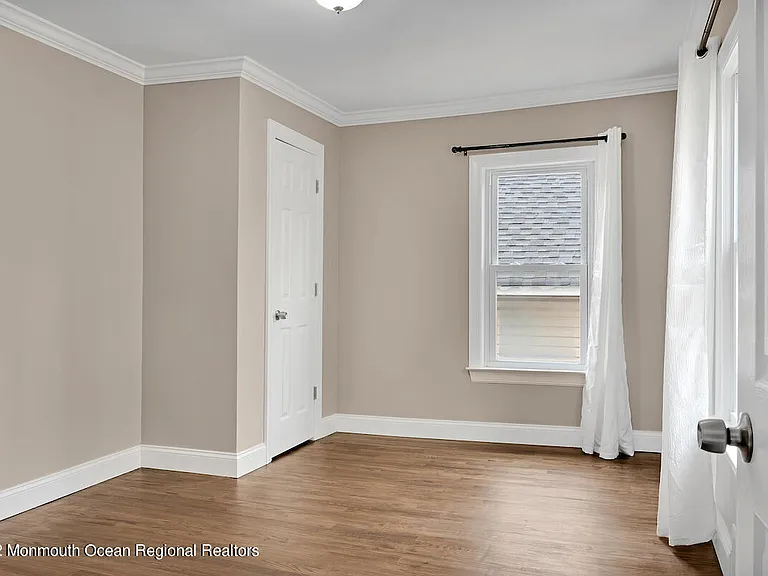 907 Bond St #2 — Photo 12