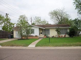 1702 Locust, Victoria, TX --
