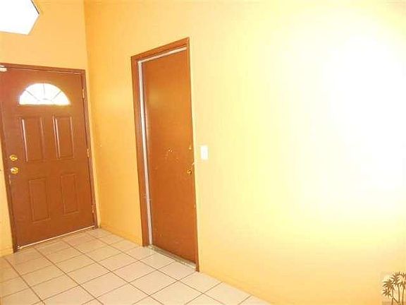5th image of 13860 Cuyamaca Dr