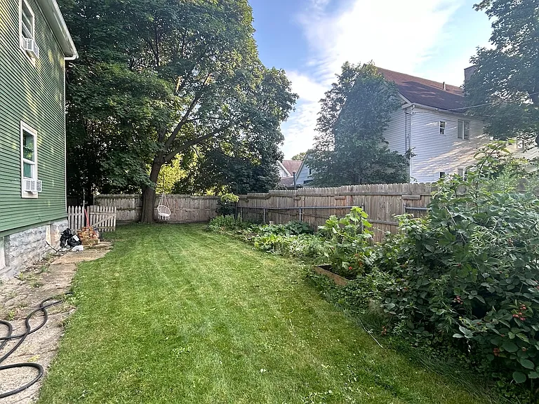 13 Helen St #1 — Photo 10
