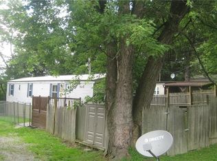 2613 Newark St, Grapeville, PA