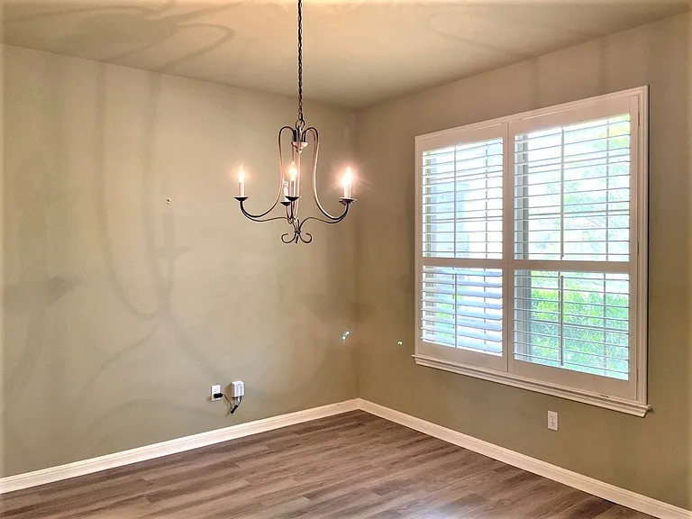 2409 Dovetail St — Photo 9