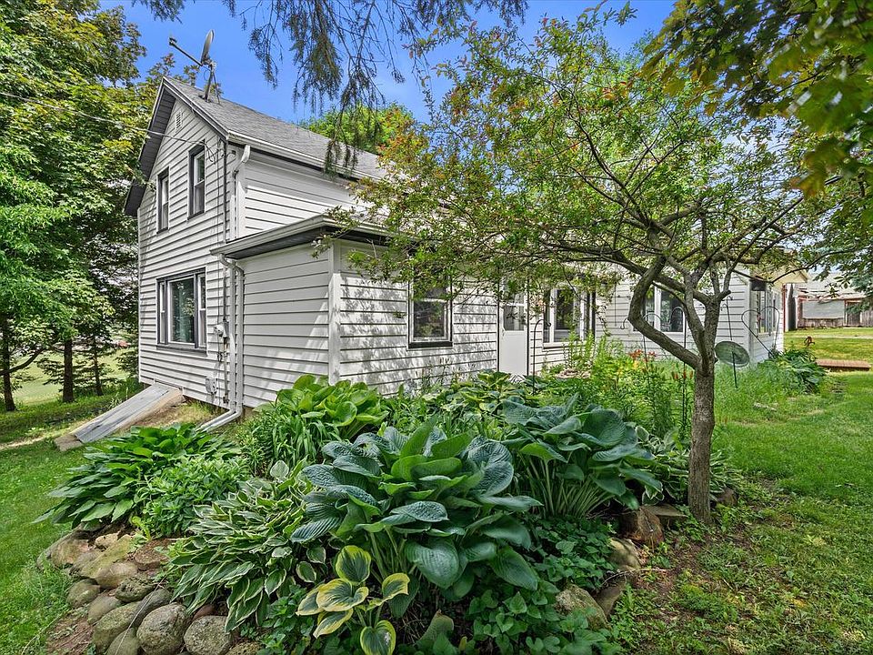 1st image of 6544 Mohawk ROAD