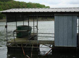 234 Parkway Rd, Galena, MO 65656