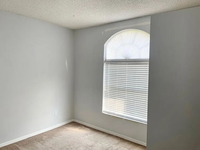 1710 Riveredge Rd — Photo 18