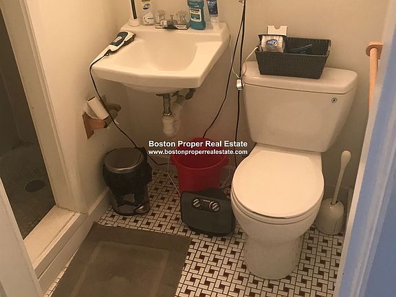 65 Hancock St. #5F Boston - Beacon Hill Unit Photo 4