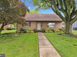 229 Elwyn Ave, Sinking Spring, PA 19608