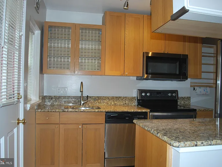 3417 S Utah St — Photo 15