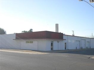 329 W 5th Ave, Hutchinson, KS 67501