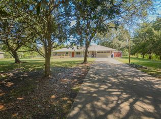 12530 Thaman Dr, Dickinson, TX 77539