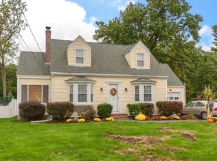 66 Linwood St, Chelmsford, MA 01824