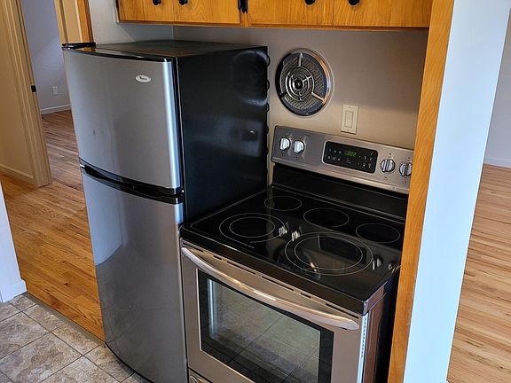 5th image of 2332 Minor Ave E
