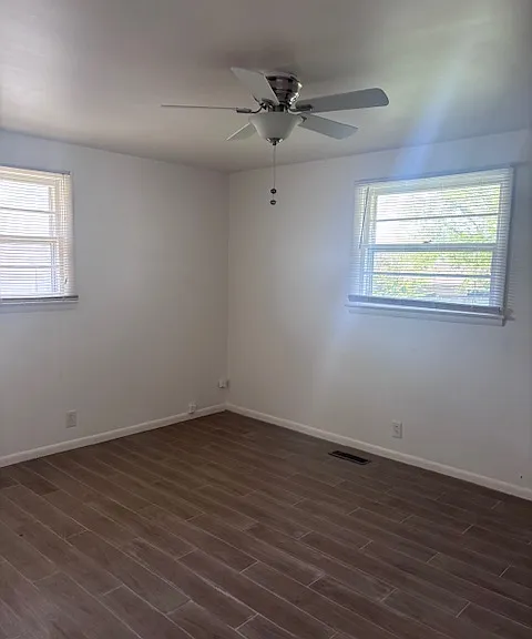 112 Maple Dr — Photo 8