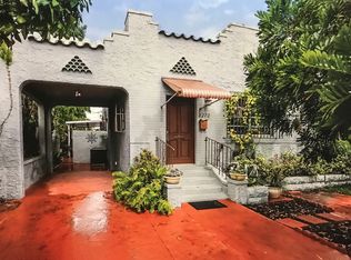 3270 SW 25th Ter, Miami, FL 33133