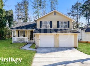 404 Hawthorne Cir, Stockbridge, GA 30281