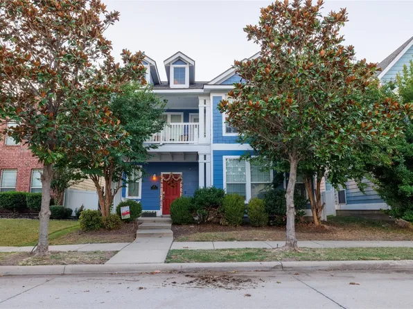 1505 Sycamore St, Aubrey, TX 76227