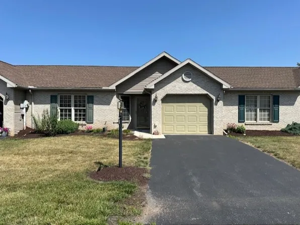 24 Mel Ron Ct, Carlisle, PA 17015