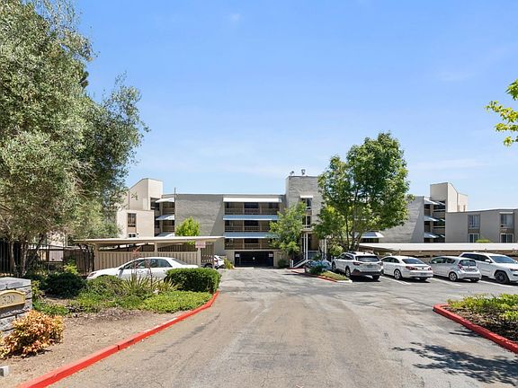 3rd image of 320 Vallejo Dr APT 41