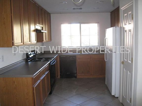 5th image of 4763 E Woburn Ln
