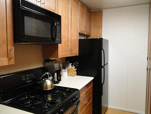 Sold by Better Homes & Gardens FH Realty | media 27