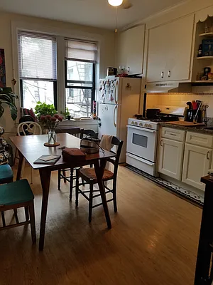 Rented by M & J Tenaglia Realty Corp | media 2