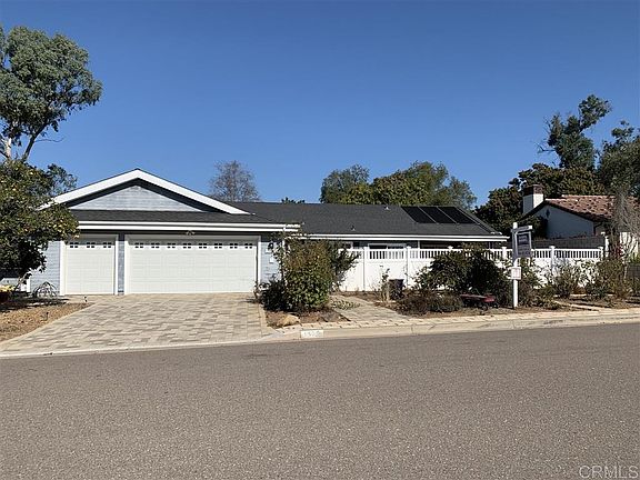 3rd image of 1322 San Julian Ln