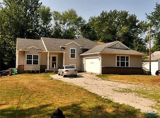 5759 Dennison Rd, Toledo, OH 43615