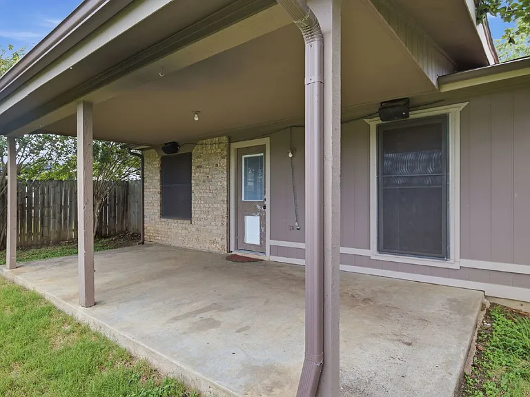 525 Parkview Dr — Photo 28