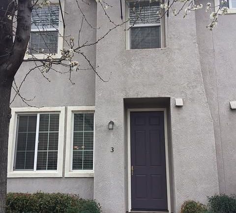 3rd image of 960 Sierra View Cir Unit 3