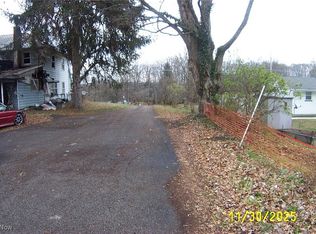 859 Cunningham Rd, Salem, OH 44460