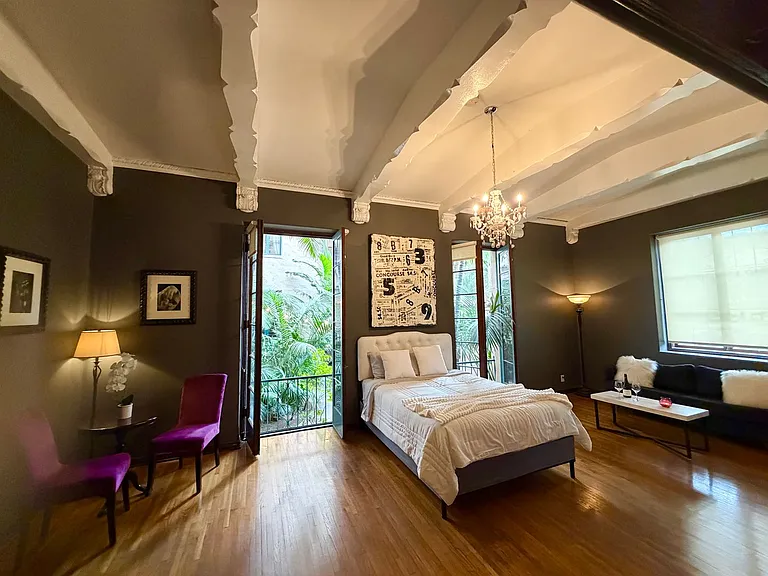 Los Altos A Legendary Residence at 4121 Wilshire Blvd — Photo 25