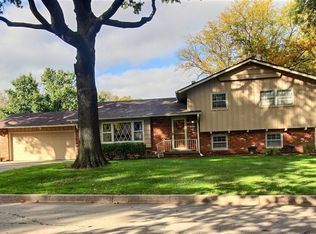 8014 E Morningside St, Wichita, KS 67207