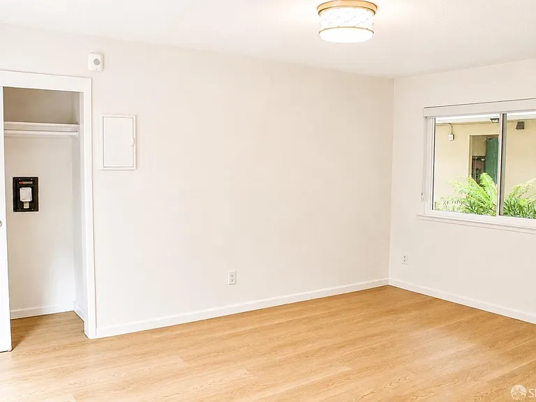 1511 Gough St — Photo 20