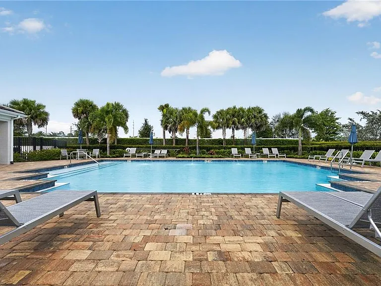4341 Sonoma Oaks Cir — Photo 15