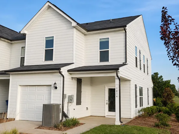 1814 Saint Louis Aly NW, Concord, NC 28027